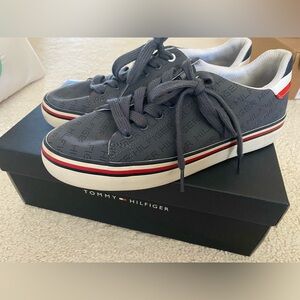 Tommy Hilfiger sneakers